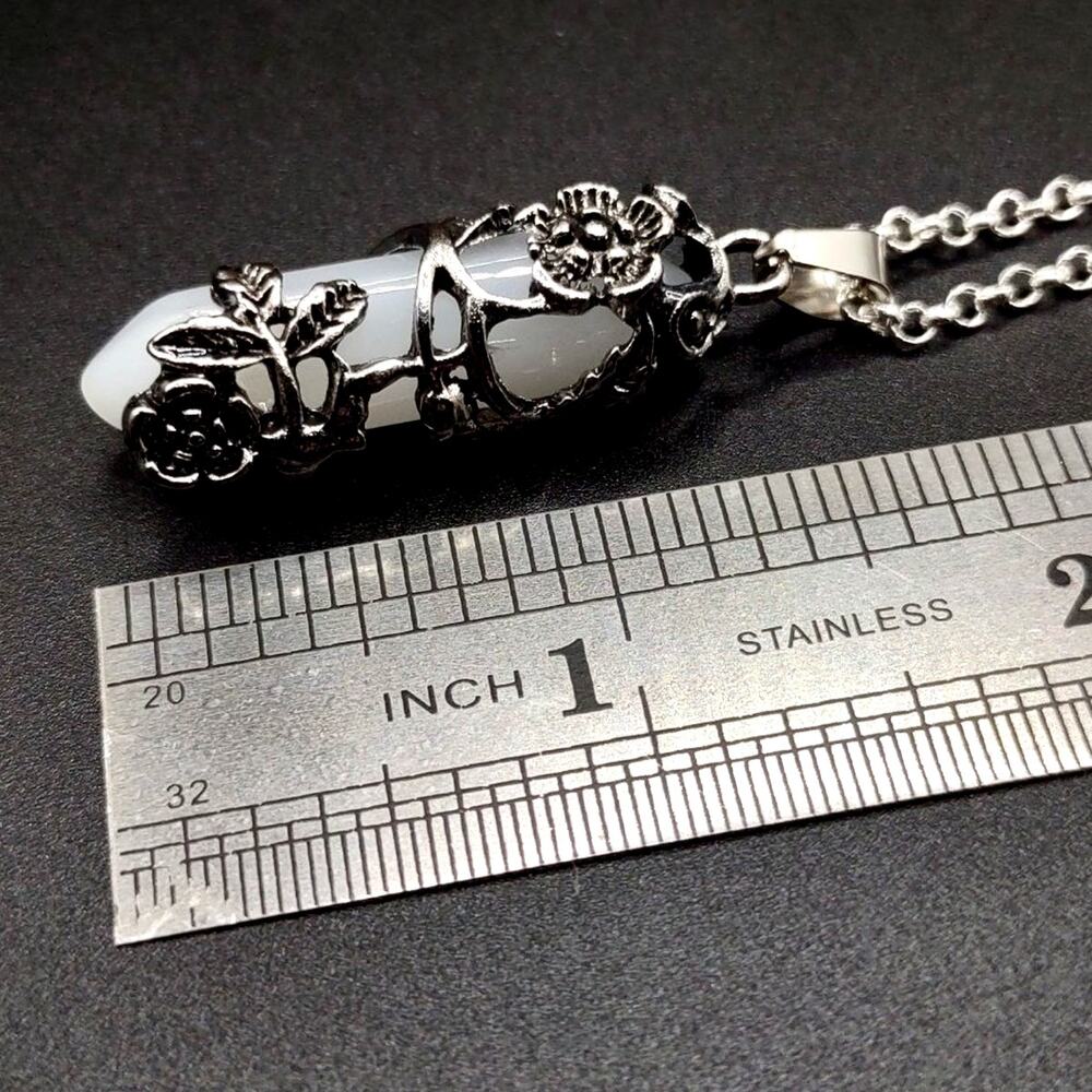 925 Silver Necklace W/ White Quartz Crystal Boho Floral Vine Women's Vtg Gift